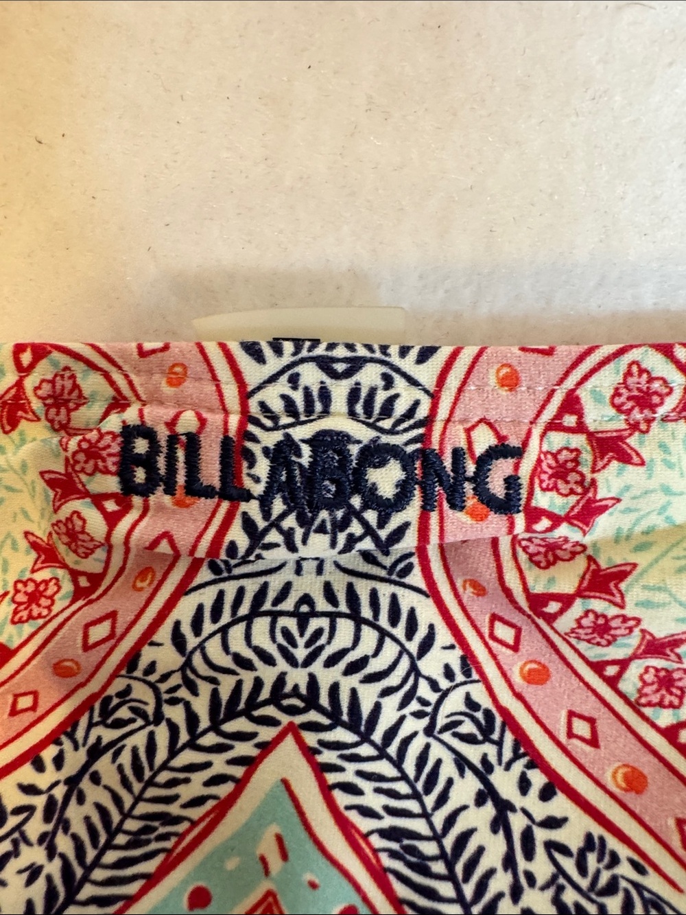 BILLABONG Unique Paisley Boho Bikini Set with Triangle Tie Top Size M EUC - Picture 10 of 10